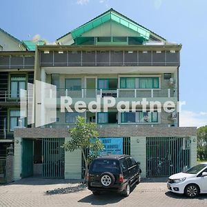Pondok Hijau Residence RedPartner At Citraland Surabaya